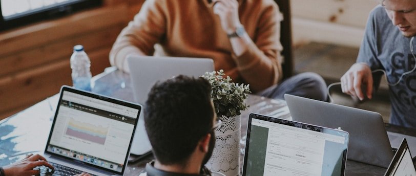 Les heures de délégation du CSE : Leur utilisation pendant les suspensions de contrat de travail