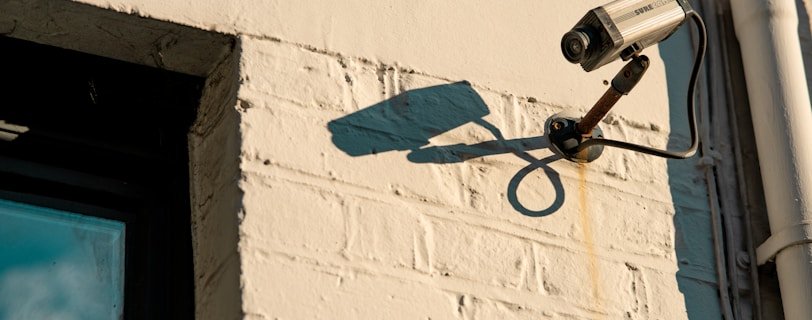 black and white wall mounted lamp